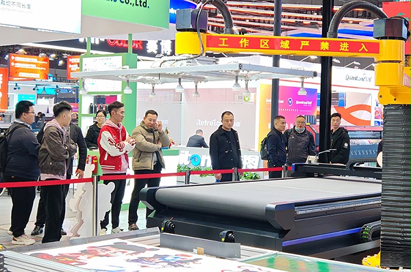 ֣�����ɻ�е����ˮ��